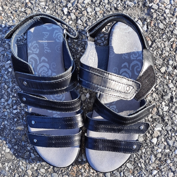 Propet Leather Sandals - Picture 1 of 3